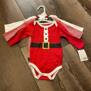 Baby Christmas 3 pack long sleeve onesies, size 0-3 months